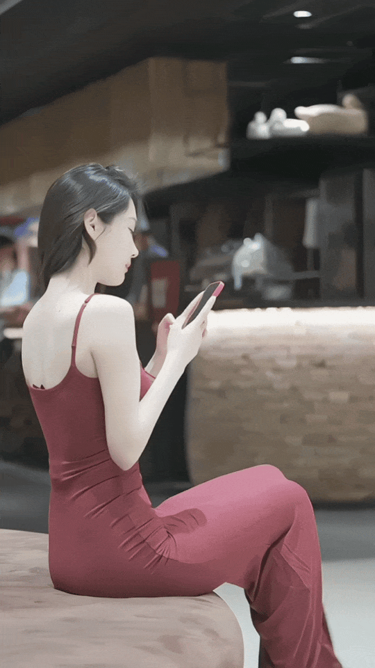 这种身材岂不是无敌了